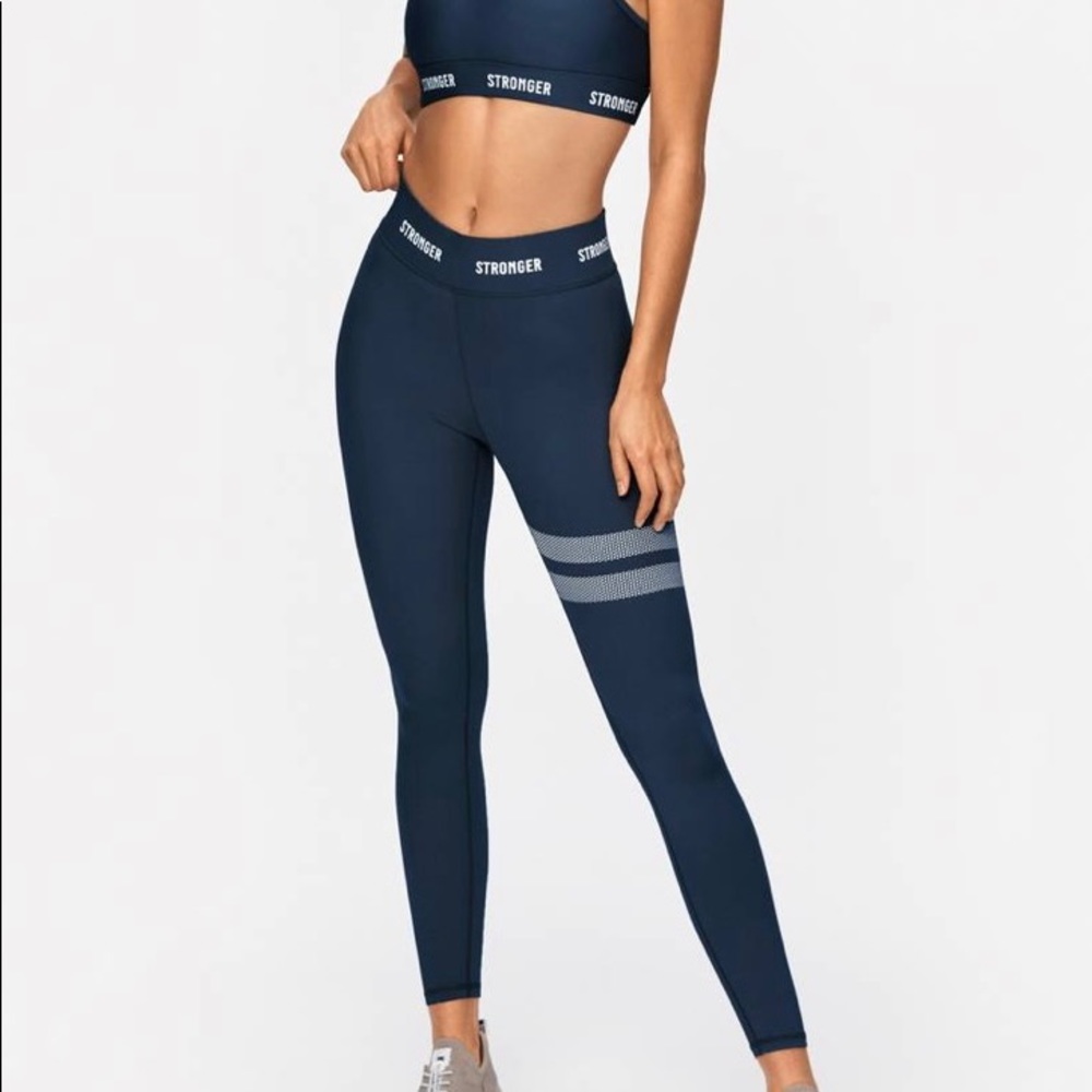 Stronger teal leggings